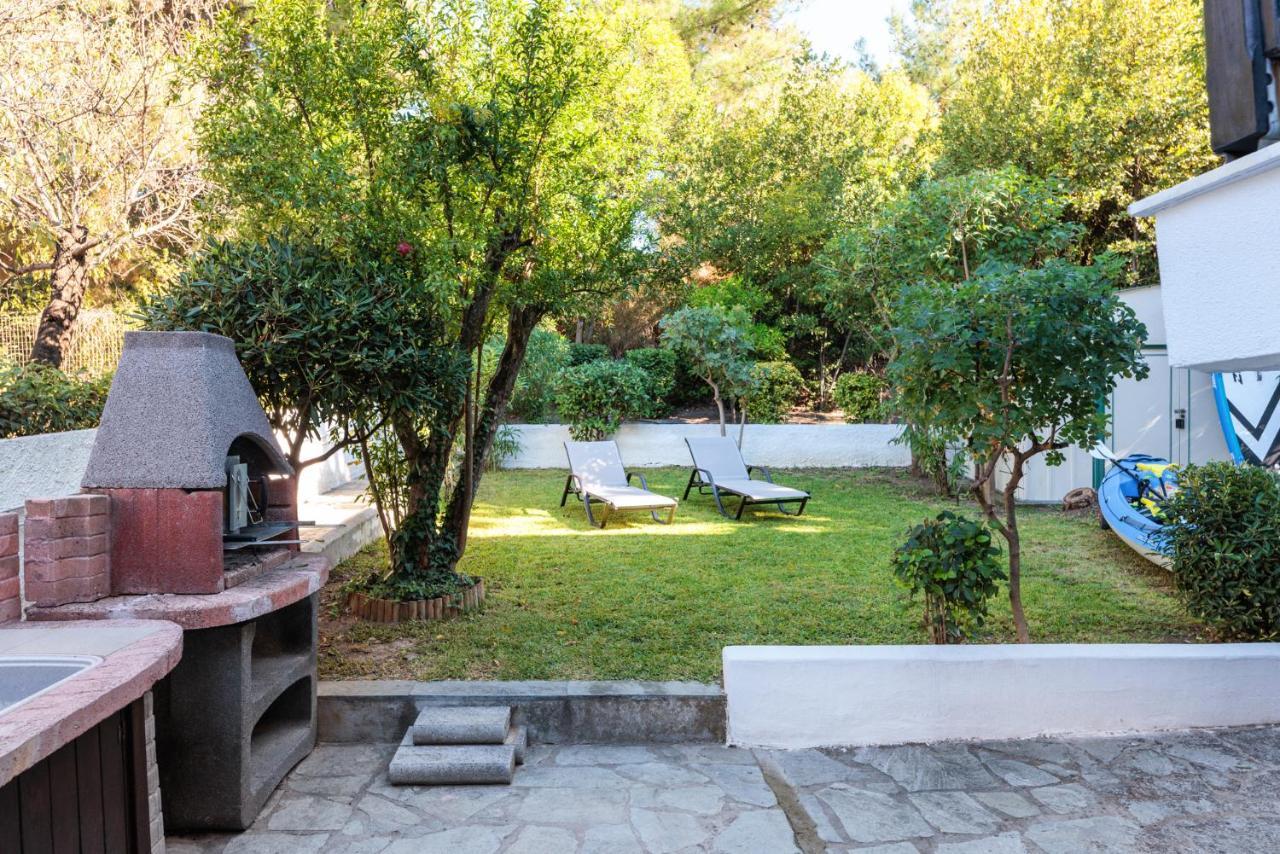 Beach Front Vintage Villa Kalliktratis Nea Kallikrateia Ngoại thất bức ảnh
