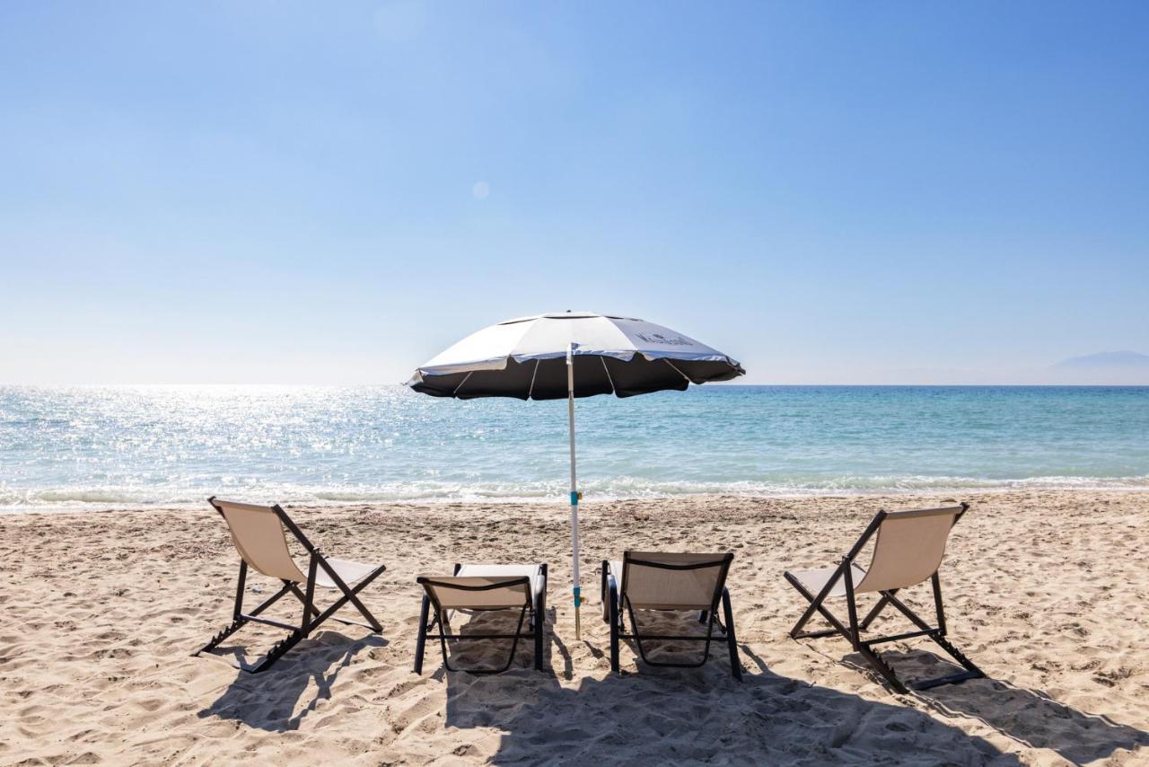Beach Front Vintage Villa Kalliktratis Nea Kallikrateia Ngoại thất bức ảnh